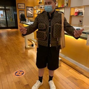 Meet your Posher, Michael